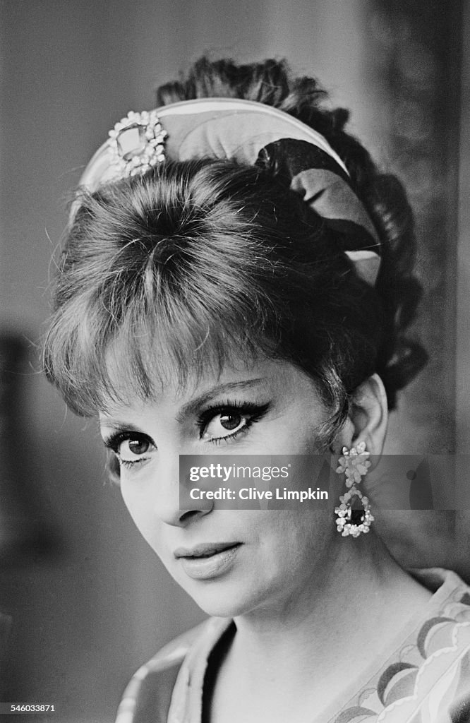 Gina Lollobrigida