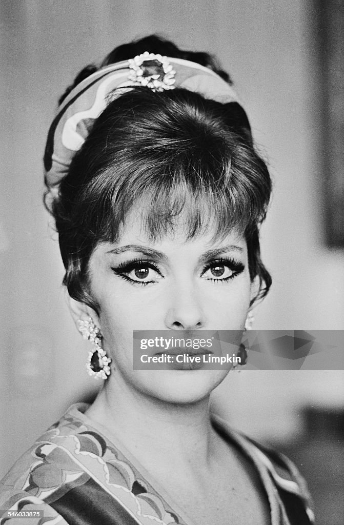 Italian Actress Gina Lollobrigida Wearing Emilio Pucci 8th June 1967 italian-actress-gina-lollobrigida-wearing-emilio-pucci-8th-june-1967