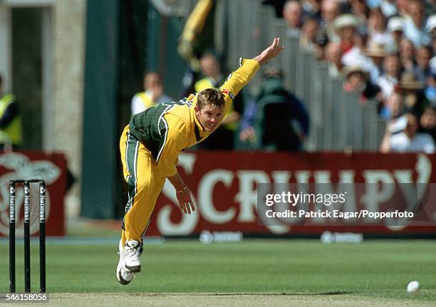 Ian Harvey bowling for Australia during the 3rd NatWest Series One Day International between England v Australia at Bristol, 10th June 2001.