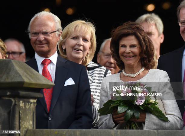 King Carl XVI Gustaf of Sweden, North Rhine-Westphalian state Premier North Rhine-Westphalian Prime Minister Hannelore Kraft, Queen Silvia of Sweden...
