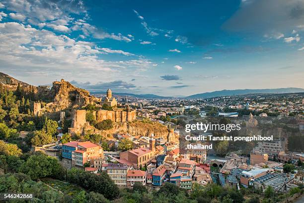 tbilisi city of georgia - georgien stock-fotos und bilder