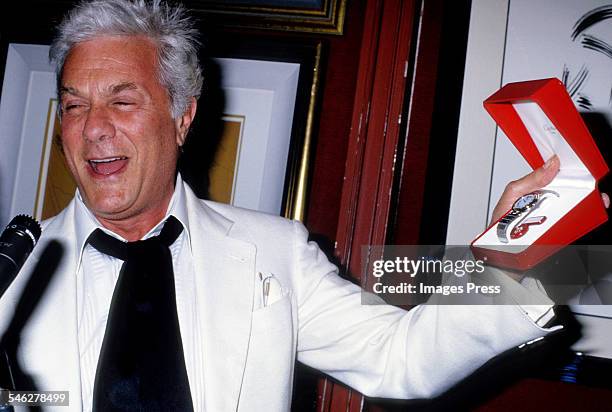Tony Curtis at Tony Curtis' Art Exhibition at the Sands Hotel and Casino circa 1987 in Atlantic City, New Jersey.