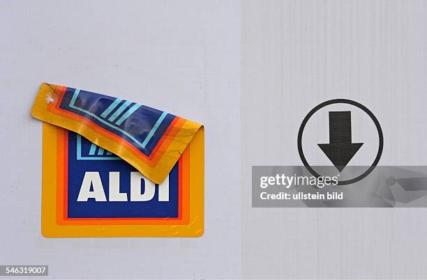 Australia Victoria Melbourne - peeling Aldi Logo