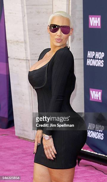 Model Amber Rose attends the 2016 VH1 Hip Hop Honors: All Hail The Queens at David Geffen Hall on July 11, 2016 in New York City.