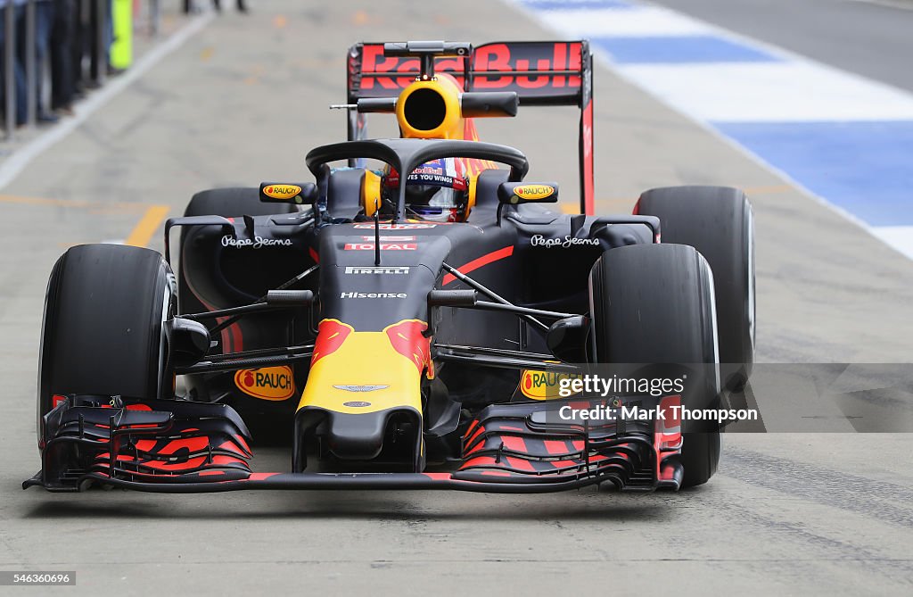 F1 Testing at Silverstone