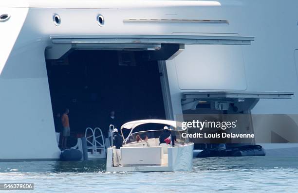 Malibu, California, August 31, 2010 Andrey Melnichenko and his wife Aleksandra Nikolic Melnichenko welcome friends onboard of their 300 millions...