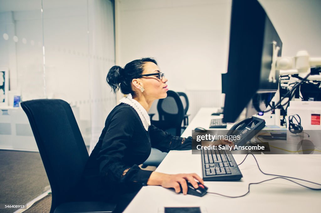 Business women working