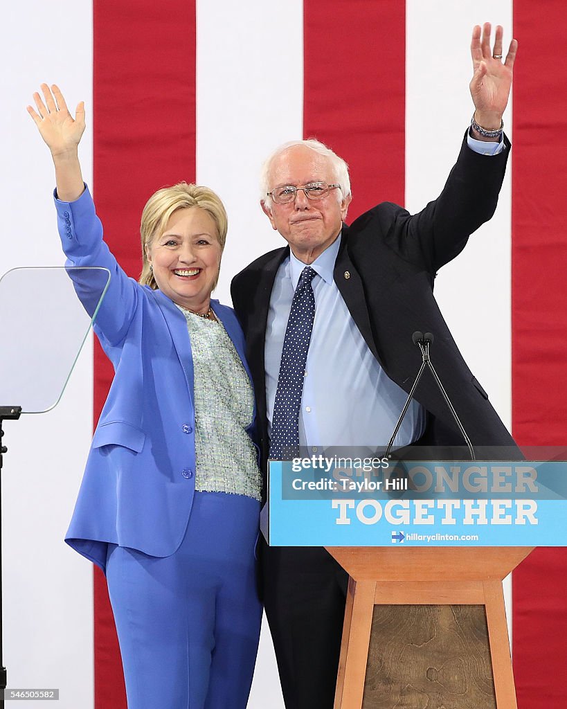 Senator Bernie Sanders Endorses Hillary Clinton In New Hampshire