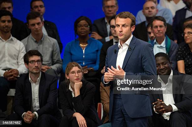 French Minister of Economic, Emmanuel Macron addresses an estimated 3000 people during the 'En Marche' political party meeting at Theatre de la...