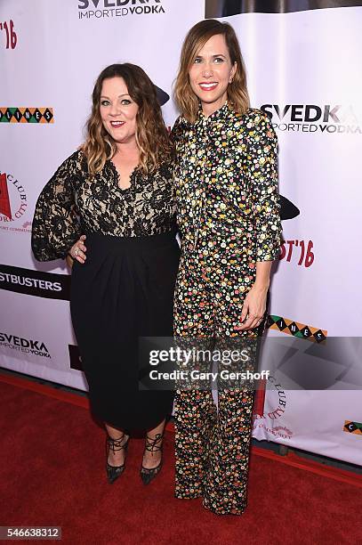Event honoree Melissa McCarthy and Kristen Wiig attend the 2016 Gilda Radner Award for Innovation in Comedy at Caroline's On Broadway on July 12,...