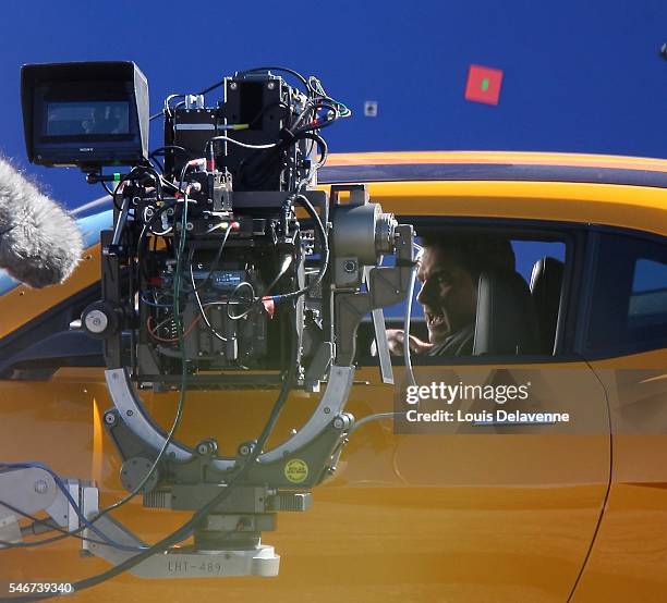 Transformers Setting 6,967 The Transformers Movie Stock Photos, High-Res Pictures, and ...