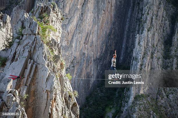 climbing adventures - wonderlust2015 stock pictures, royalty-free photos & images