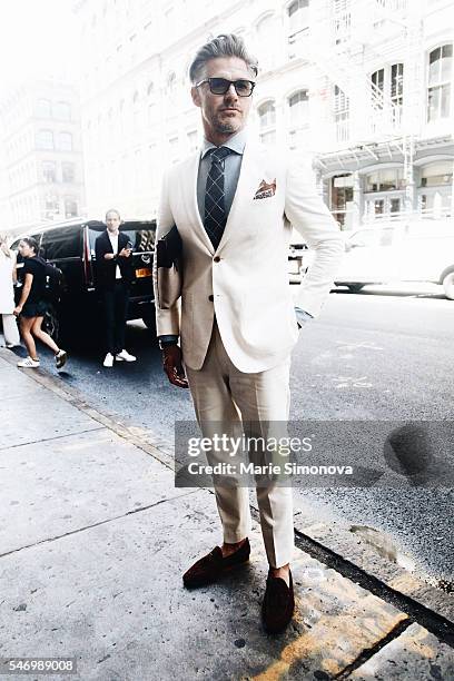 Guy Rutherford Guy Rutherford Photos and Premium High Res Pictures - Getty Images