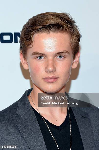 Garrett Wareing Photos and Premium High Res Pictures - Getty Images