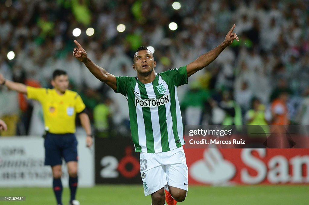 Atletico Nacional v Sao Paulo - Copa Libertadores 2016