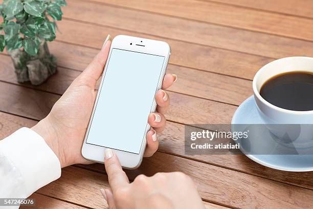 Female Using Iphone 337 Iphone 6 Hand Stock Photos, High-Res Pictures, and Images - Getty ...