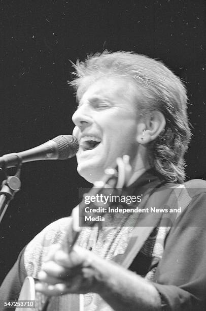 Graham Nash, of Crosby Stills and Nash, at The Point stadium in Dublin. Picture Kevin Clancy 3/10/92 . .