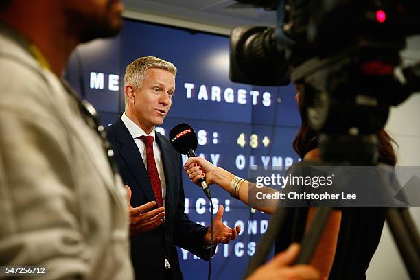 Simon Timson 153 Timson Stock Photos, High-Res Pictures, and Images - Getty Images