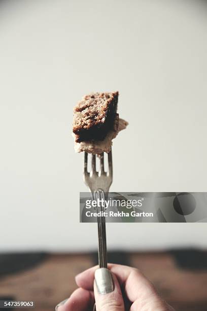 cake on a fork - rekha garton stock-fotos und bilder