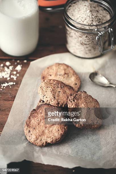 homemade oat cookies still life - rekha garton stock-fotos und bilder