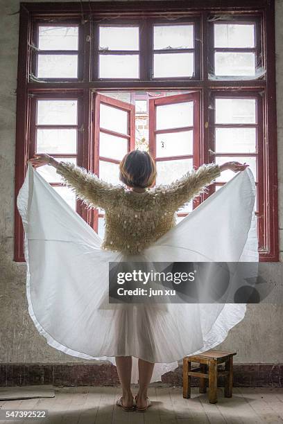 oriental girls - young oriental girls stock pictures, royalty-free photos & images