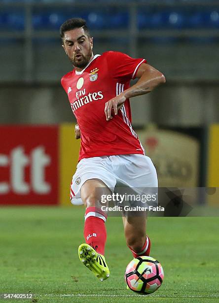 Benfica's defender from Brazil Jardel in action during the Algarve Football Cup Pre Season Friendly match between SL Benfica and Vitoria Setubal at...
