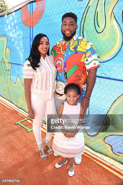 Player Devon Still and guests attend the Nickelodeon Kids' Choice Sports Awards 2016 at UCLA's Pauley Pavilion on July 14, 2016 in Westwood,...