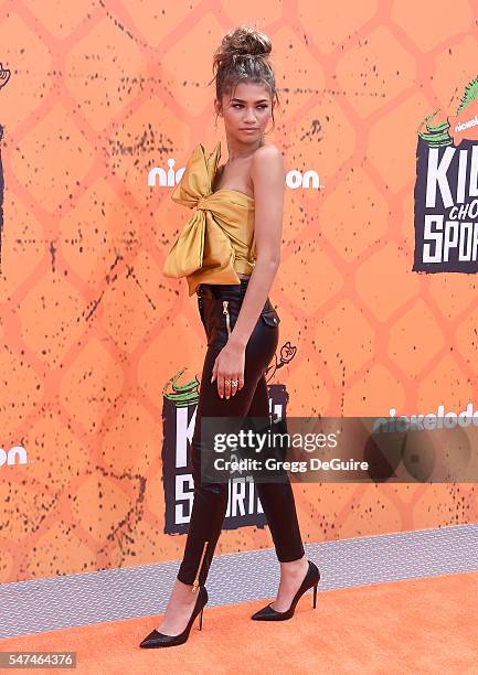 Actress/singer Zendaya arrives at Nickelodeon Kids' Choice Sports Awards 2016 at UCLA's Pauley Pavilion on July 14, 2016 in Westwood, California.