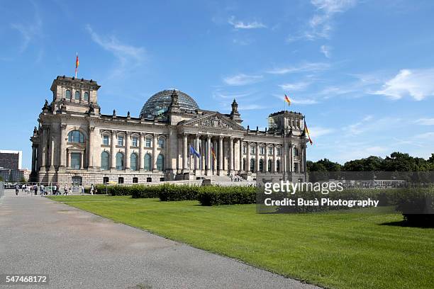 view of the german bundestag (deutscher bundestag), the german parliament, in the former reichstag building in berlin, germany - bundestag - fotografias e filmes do acervo
