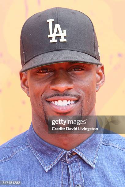 Player Emmanuel Sanders arrives at the Nickelodeon Kids' Choice Sports Awards 2016 at the UCLA's Pauley Pavilion on July 14, 2016 in Westwood,...