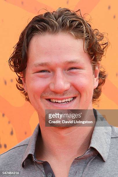 Ice hockey player Tyler Toffoli arrives at the Nickelodeon Kids' Choice Sports Awards 2016 at the UCLA's Pauley Pavilion on July 14, 2016 in...