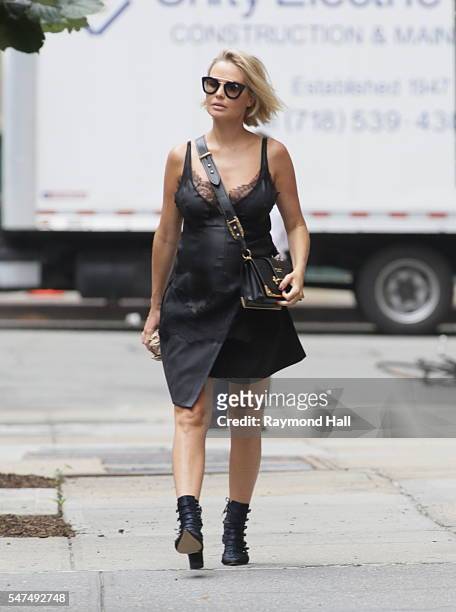 Model Lara Bingle is seen walking in Soho on July 14, 2016 in New York City. Photo by Raymond Hall/GC Images)