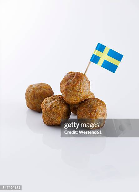 koettbullar, swedish meatballs with swedish flag - meatball stock pictures, royalty-free photos & images