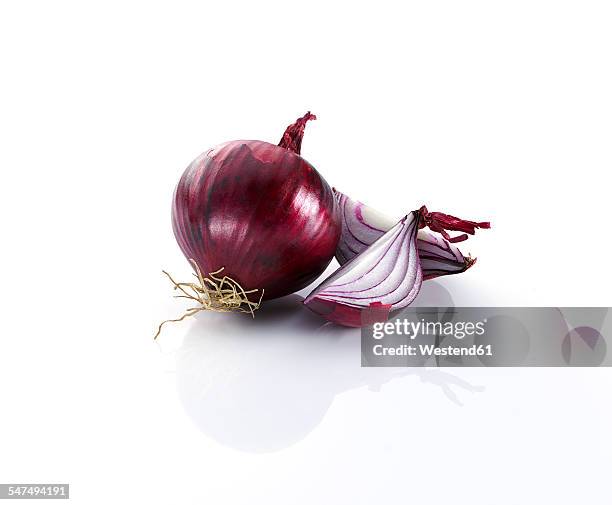 red onion - red onion white background stock pictures, royalty-free photos & images