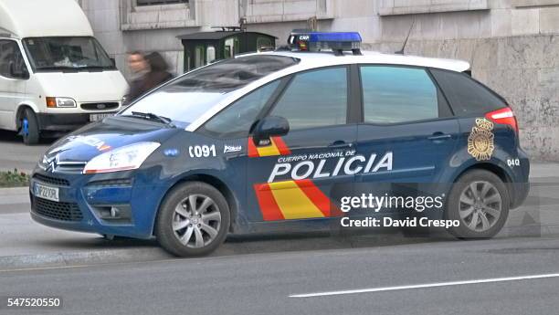 policia - car blinker stock pictures, royalty-free photos & images