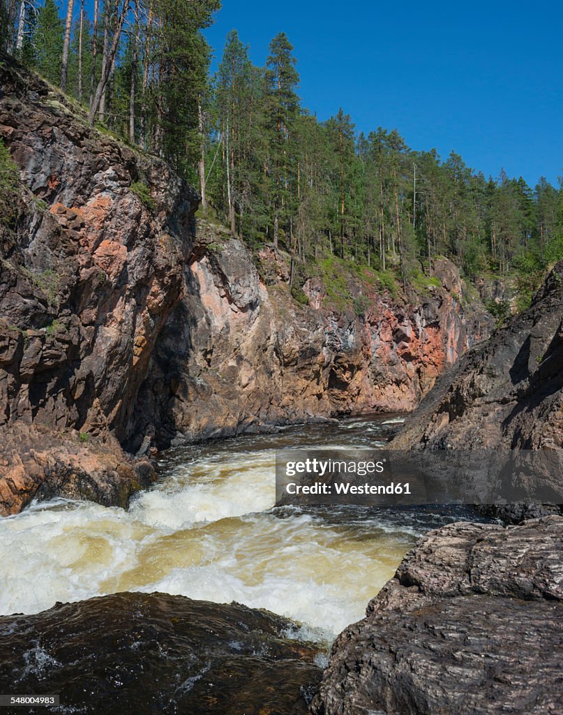 Finland, Lapland, Kuusamo, Oulanka National Park, Kiutakoengaes Rapids