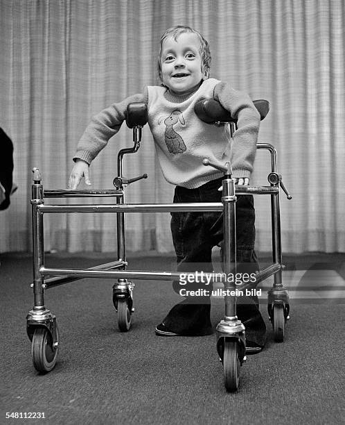 People, physical handicap, school, little girl in a wheeled walker, aged 3 to 4 years, Ute, Special School Alsbachtal, D-Oberhausen,...