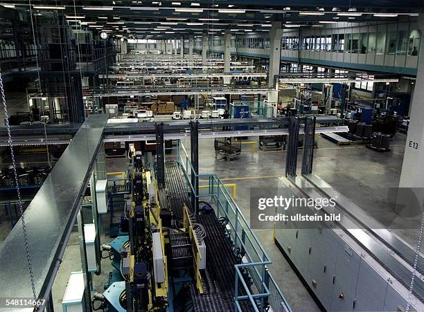 Produktionshalle des neuen Werks der Bosch-Siemens Hausgeräte GmbH - 1998