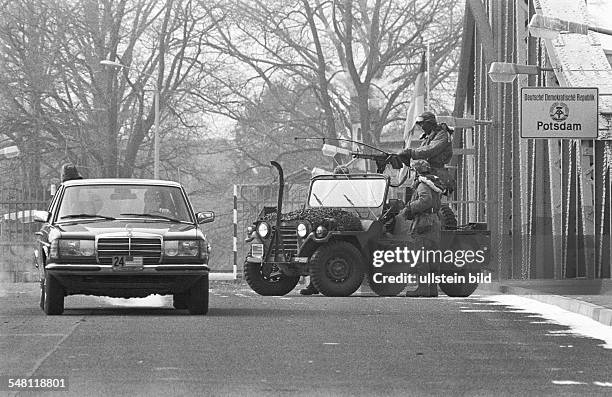 Exchange of Spies in the Cold War The 'Glienicker Bruecke ' - referred to as 'Bridge of Spies' by reporters - prior to an exchange of a Russian...