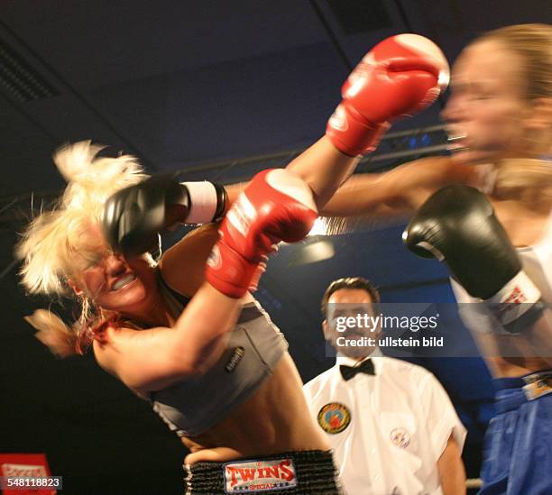 Germany - Brandenburg - Velten: women's boxing