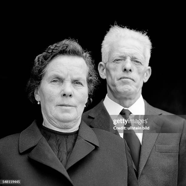 People, older people, older couple, portrait, mourning clothes, black jacket, black necktie, aged 60 to 70 years, Traut, Michel -