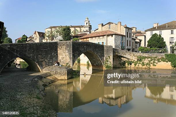 France - Nerac: bridge over river Baise