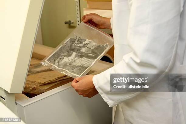 Germany North Rhine-Westphalia Muenster - restoring documents after the collapse of the Stadtarchiv Koeln at LWL-Archivamt fuer Westfalen des...