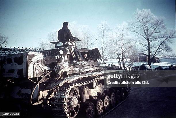 World War II Tanks of the German army group centre on the Eastern Front - identical with image no. 243485 - 1942 - Vintage property of ullstein bild