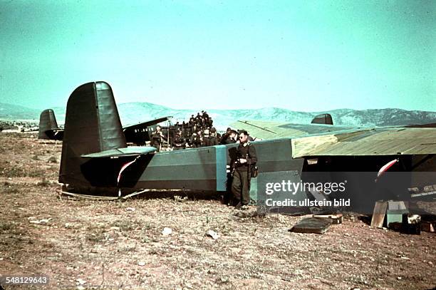 Greece : World War II German campaign in Greece: preparing a military glider for the Battle of Crete at an airfield near Athens - May 1941 -...