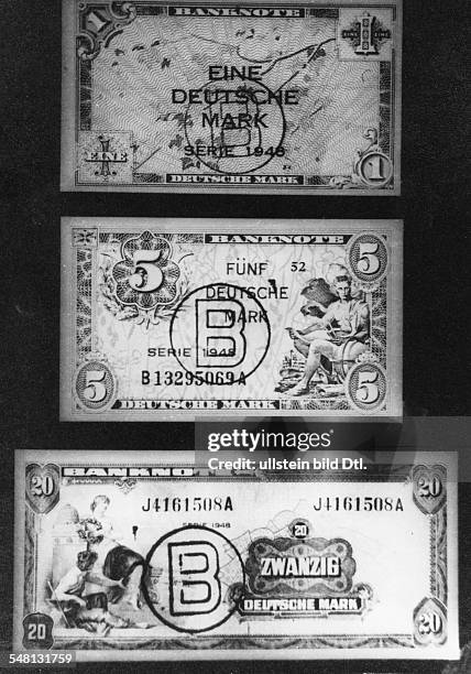 Germany 1945-1949 Berlin Berlin Monetary reform from the 20./21th of June 1948, Introducing the currency reform to West-Berlin 24.06.: The newly...