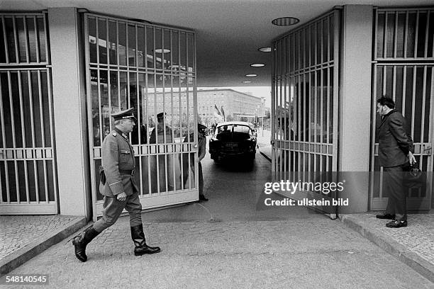 Diplomatic relations between the two German states East Berlin: West Germany's permanent representative to the permanent mission in the GDR, Guenter...