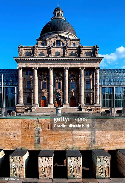 Germany Bavaria Munich - Bavarian State Government Building with War Memorial in foreground,