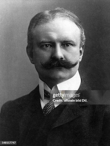 337 August Bier Stock Photos, HighRes Pictures, and Images Getty Images