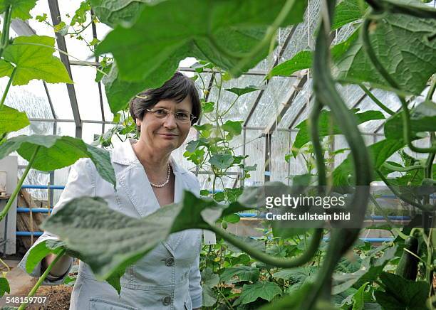 Lieberknecht, Christine - Politician, CDU, Germany, Prime Minister of Thuringia - At the market garden of the educational institution 'Christliches...